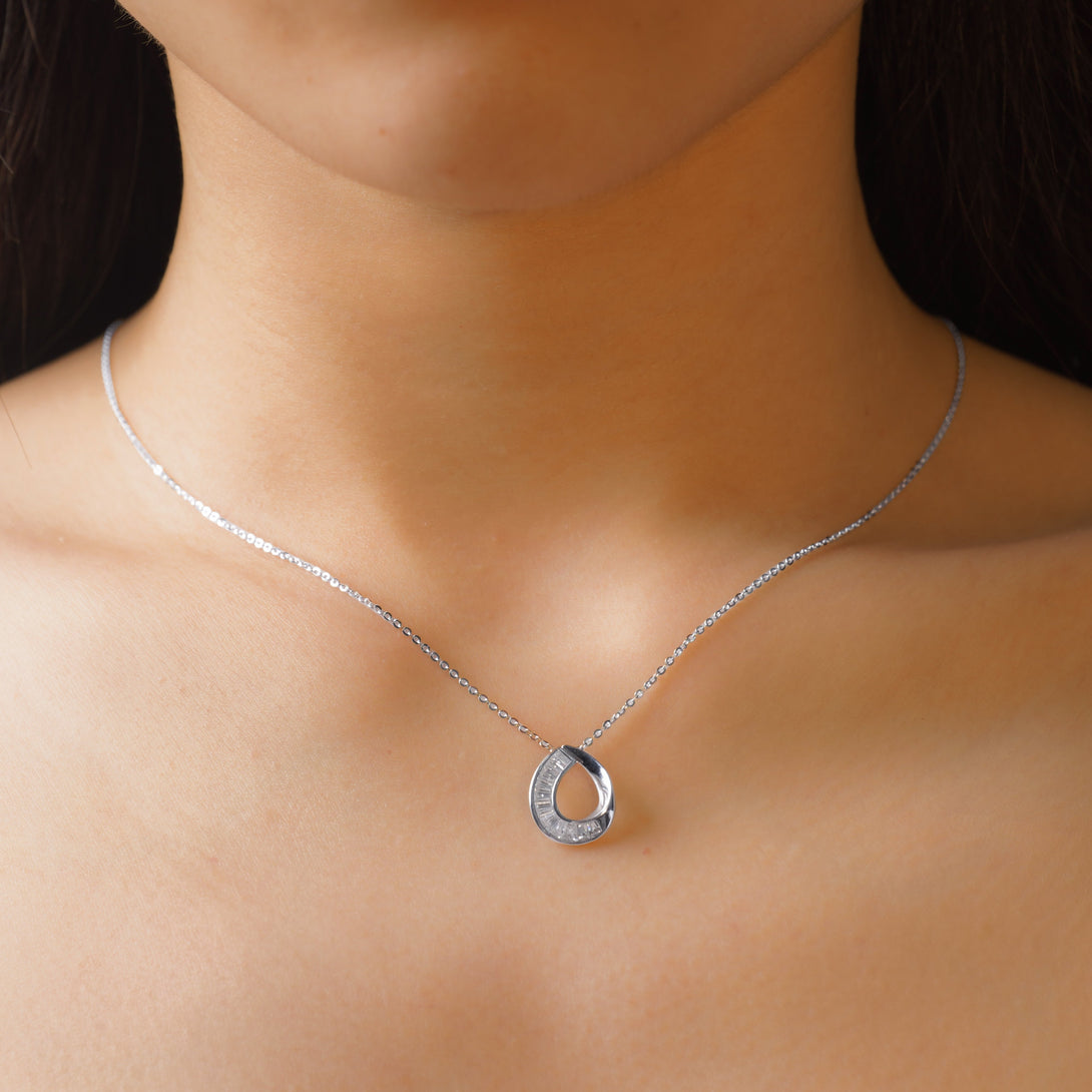 Teardrop Gemstone Silver Necklace, Wearing Effect