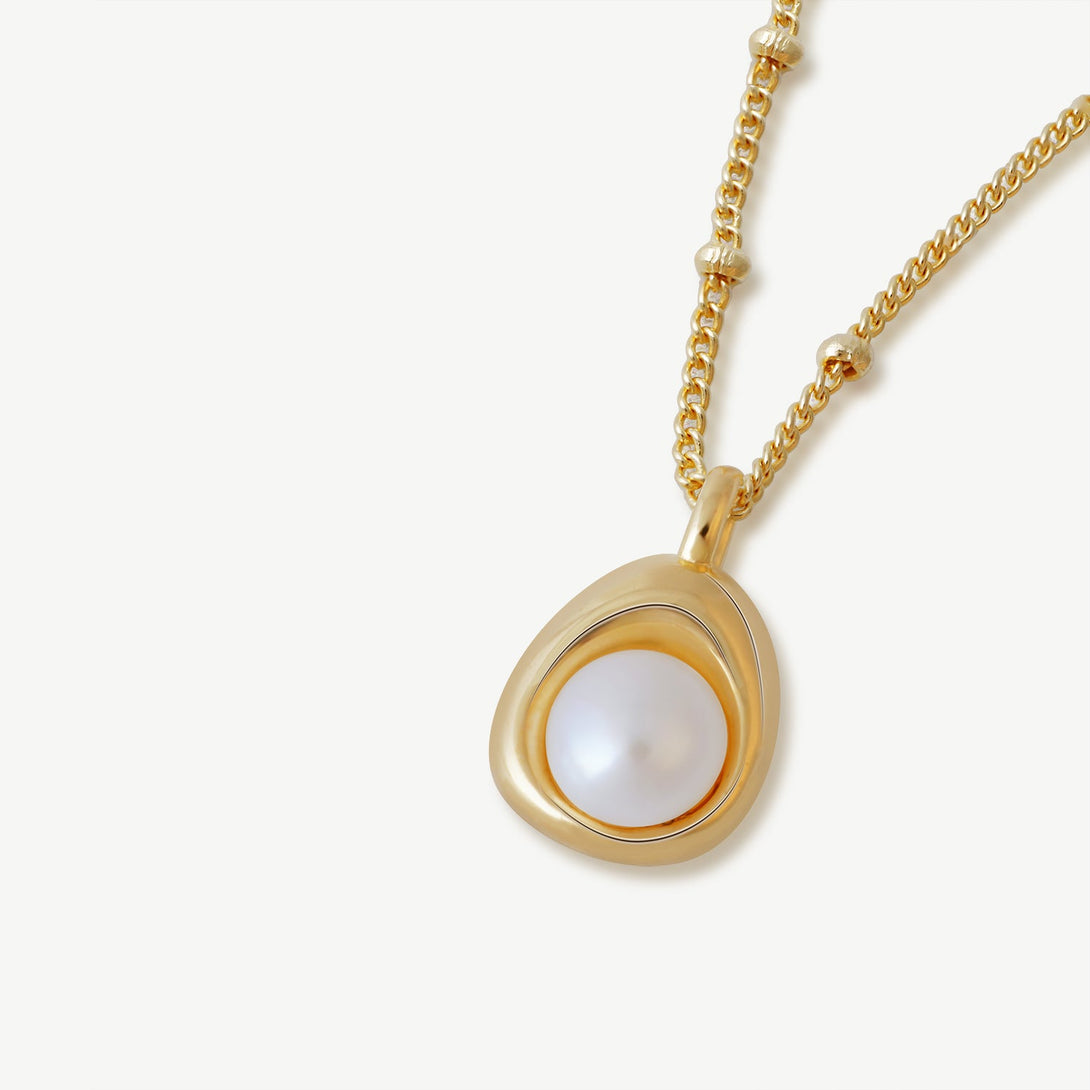 Oval Pearl Gold Necklace, Details